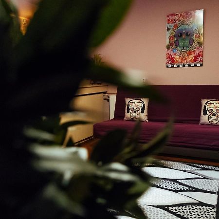 Woody - Cozy And Quiet Place Near Moghioros Park 부쿠레슈티 외부 사진